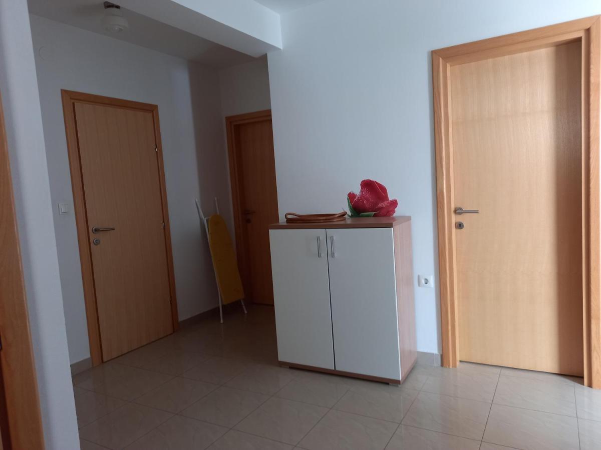 Apartments President نوفاليا المظهر الخارجي الصورة