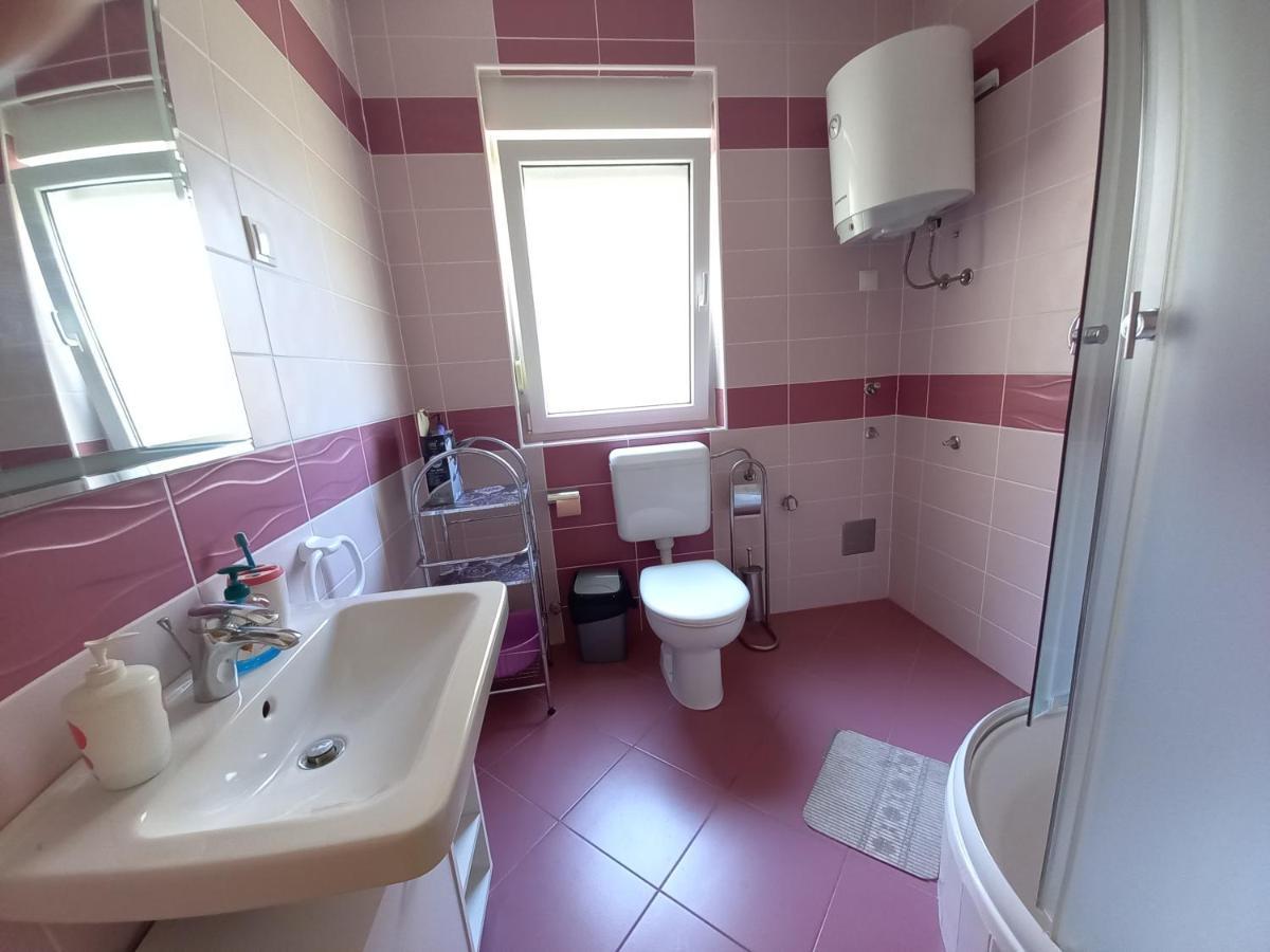 Apartments President نوفاليا المظهر الخارجي الصورة