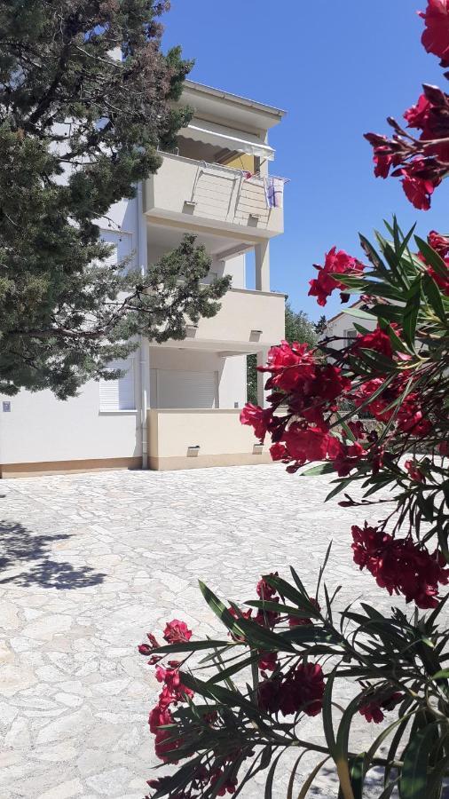 Apartments President نوفاليا المظهر الخارجي الصورة